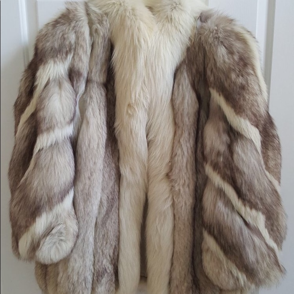 Gorgeous silver Saga Furs fox fur coat
